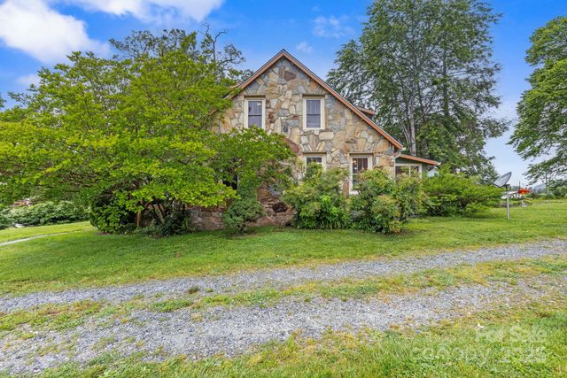 3471 & 3473 Chimney Rock Road, Hendersonville, NC 28792
