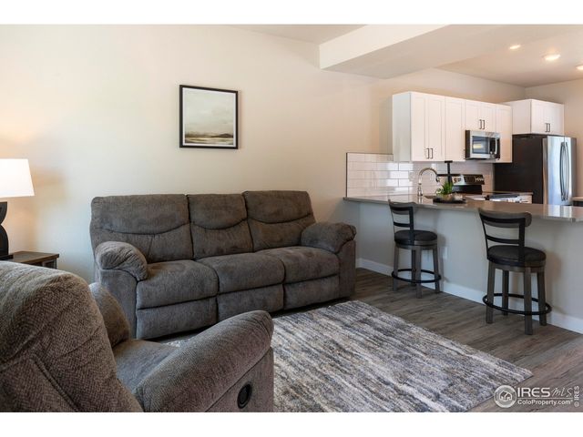 820 Grant St D, Wray, CO 80758