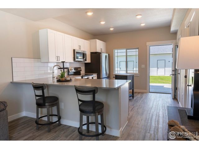 820 Grant St D, Wray, CO 80758