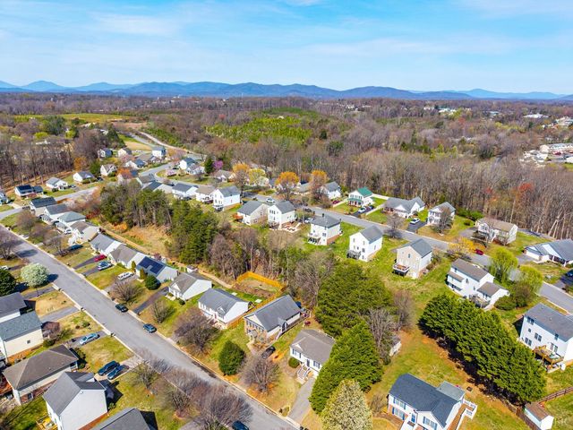 340 Blackhawke Drive, Lynchburg, VA 24502