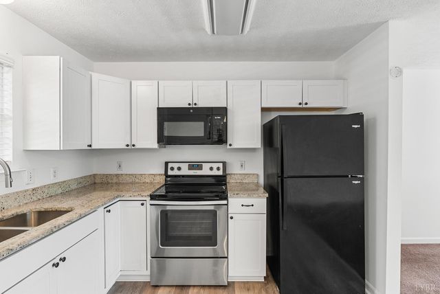 340 Blackhawke Drive, Lynchburg, VA 24502