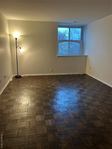 912 Colony Drive 912, Hartsdale, NY 10530