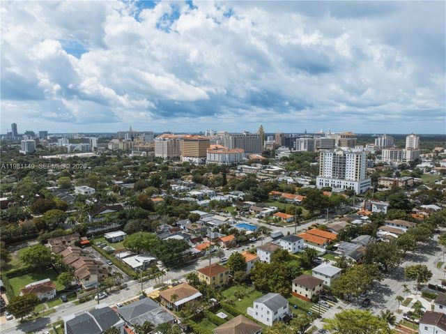 3501 SW 16th Ter, Miami, FL 33145