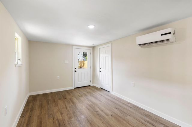 908 Key Street, Houston, TX 77009