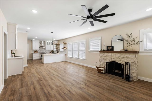 908 Key Street, Houston, TX 77009