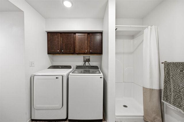 2031 North Ridge Drive, Coralville, IA 52241