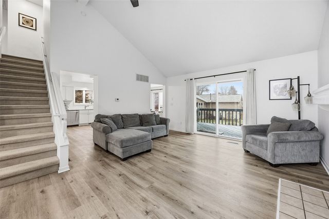 2031 North Ridge Drive, Coralville, IA 52241