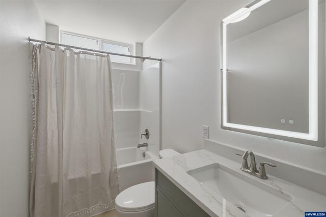 2705 Fisher Rd NE, Salem, OR 97306
