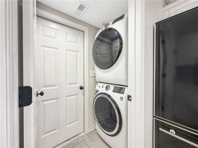 27 La Quinta Court, Rogers, AR 72758