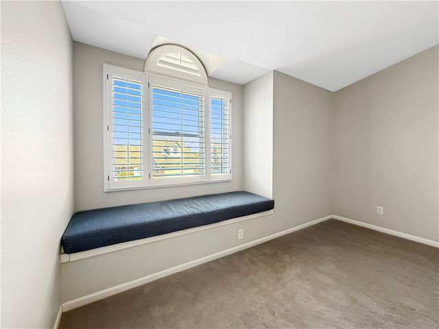 27 La Quinta Court, Rogers, AR 72758