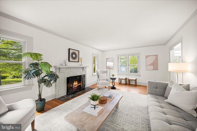 1903 N QUINTANA ST N, Arlington, VA 22205