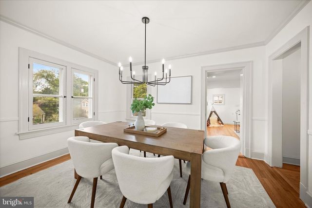 1903 N QUINTANA ST N, Arlington, VA 22205