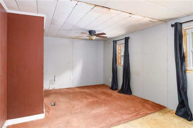 1070 Tom Gordon Road, King, NC 27021