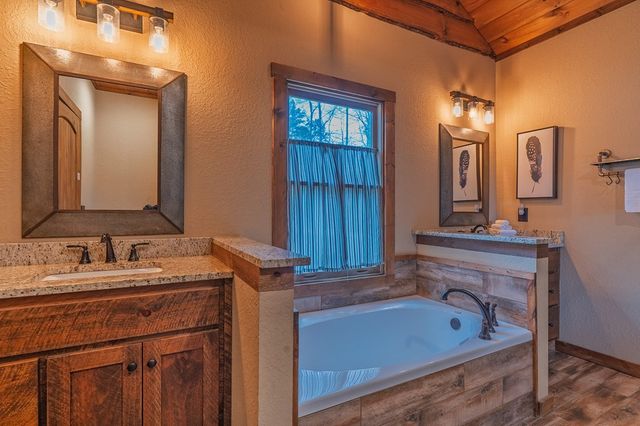 124 Dryad Court, Ellijay, GA 30540