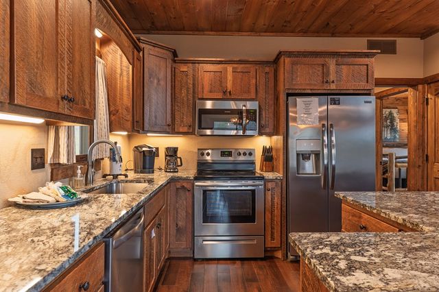 124 Dryad Court, Ellijay, GA 30540