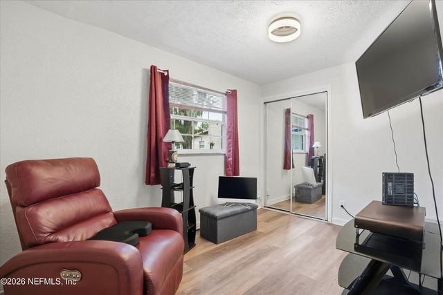 9724 WAYNESBORO Avenue, Jacksonville, FL 32208