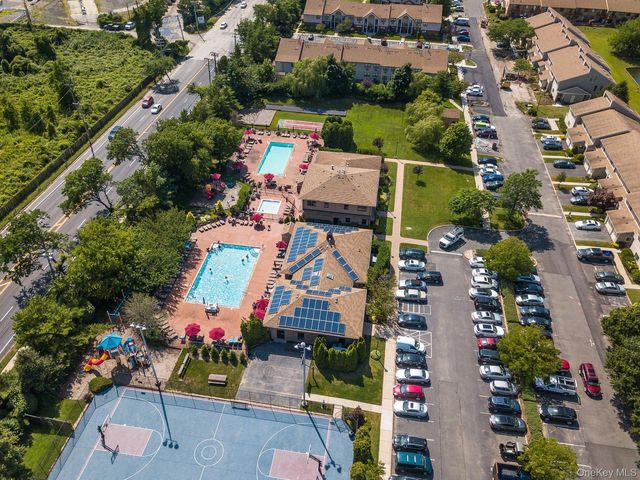 100 Daly Boulevard 2005, Oceanside, NY 11572