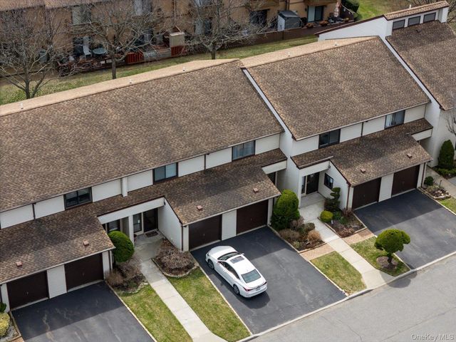 100 Daly Boulevard 2005, Oceanside, NY 11572