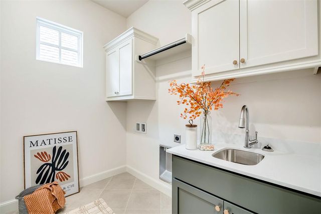 1709 Parkwood Avenue, Edmond, OK 73034