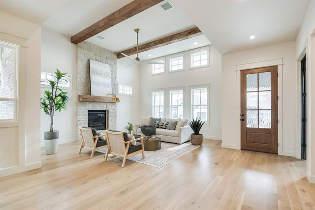 1709 Parkwood Avenue, Edmond, OK 73034
