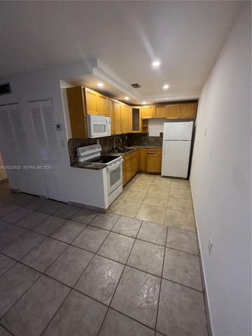750 NW 43rd Ave 515, Miami, FL 33126