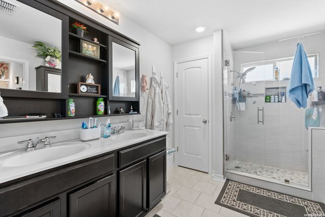 1523 Mossy Jasper, San Antonio, TX 78245