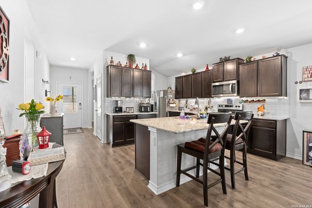 1523 Mossy Jasper, San Antonio, TX 78245