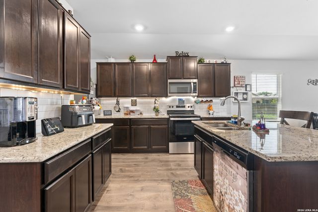 1523 Mossy Jasper, San Antonio, TX 78245