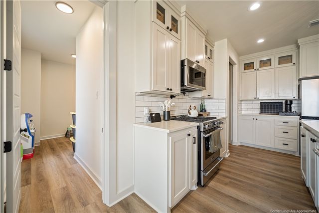 2026 Great Falls Dr, Corpus Christi, TX 78415