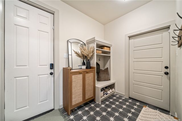 2026 Great Falls Dr, Corpus Christi, TX 78415