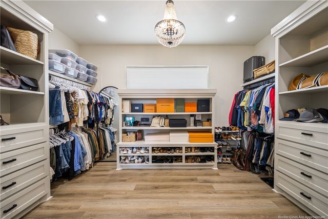 2026 Great Falls Dr, Corpus Christi, TX 78415