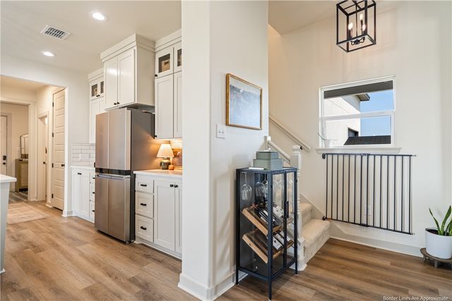 2026 Great Falls Dr, Corpus Christi, TX 78415