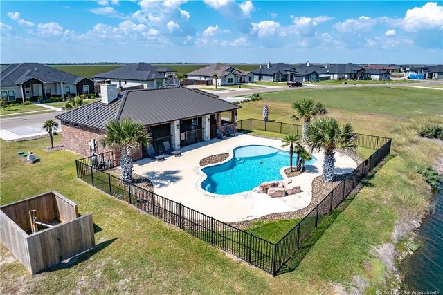 2026 Great Falls Dr, Corpus Christi, TX 78415