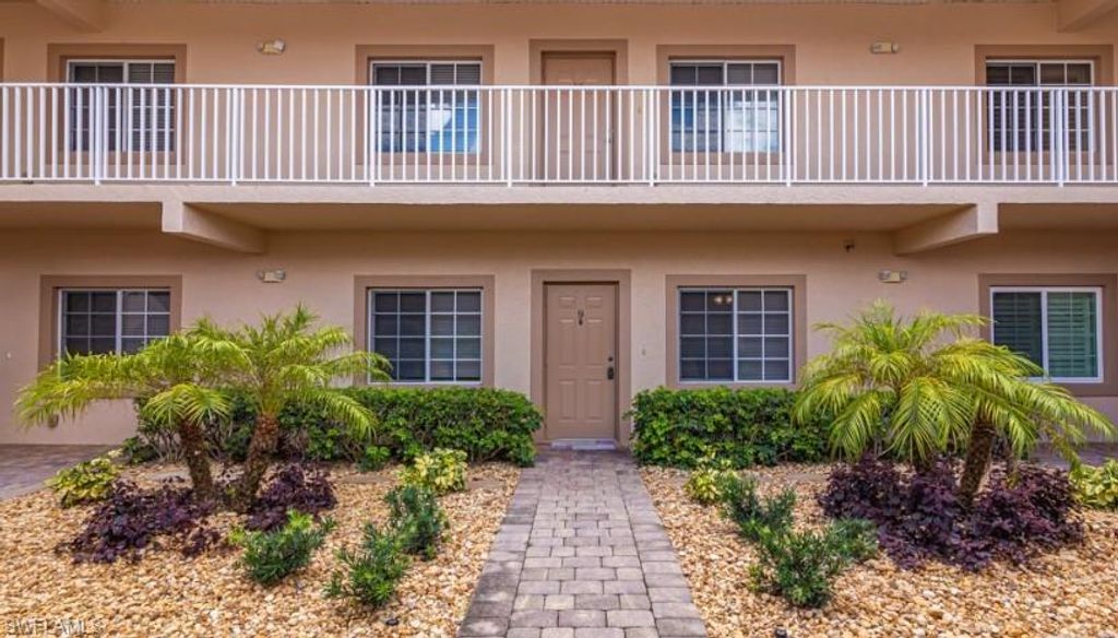 9113 Michael CIR 9, NAPLES, FL 34113 — photo 3