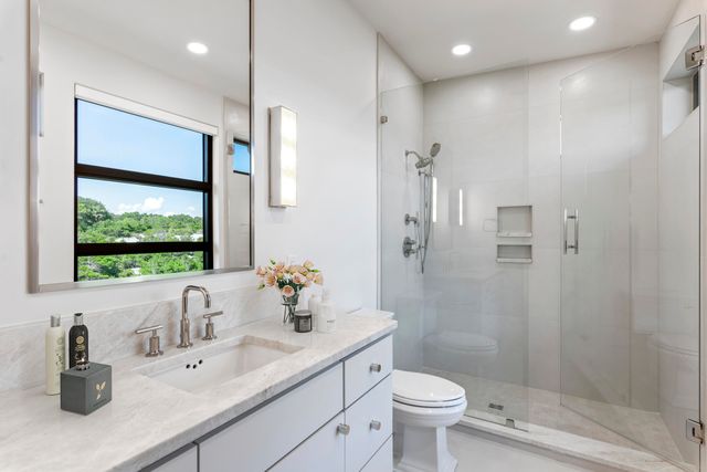 216 W Village Beach Road, Santa Rosa Beach, FL 32459