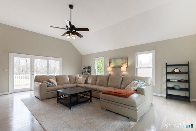 16 Shadowood Lane, Trumbull, CT 06611