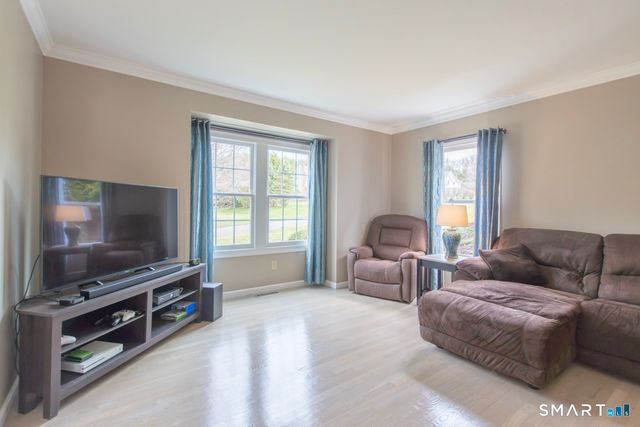 16 Shadowood Lane, Trumbull, CT 06611