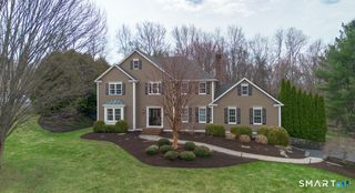 16 Shadowood Lane, Trumbull, CT 06611