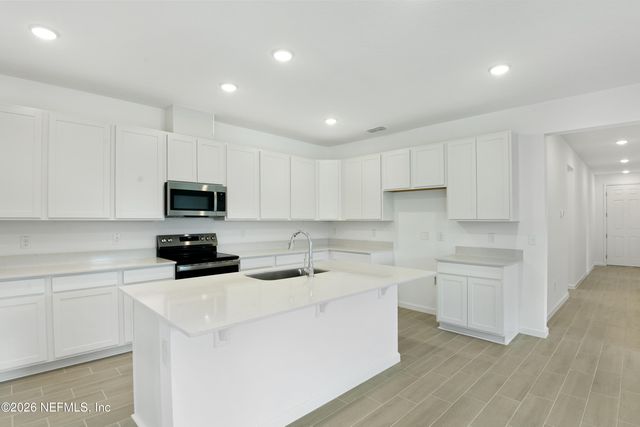 1766 CARNELIAN Street, Deland, FL 32720