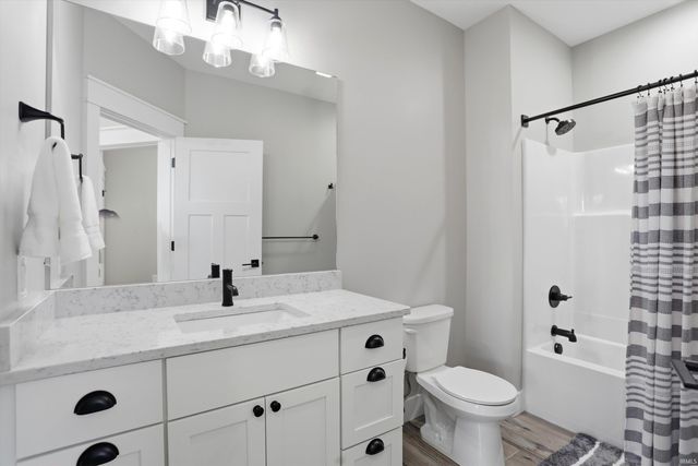 4415 S Rotterdam Drive, Bloomington, IN 47401