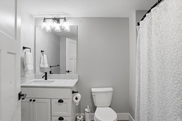 4415 S Rotterdam Drive, Bloomington, IN 47401