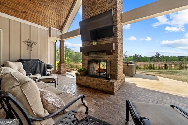251 Rose Creek Drive, Milledgeville, GA 31061
