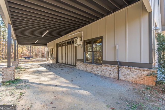 5752 PHILLIPS MILL Road, Douglasville, GA 30135