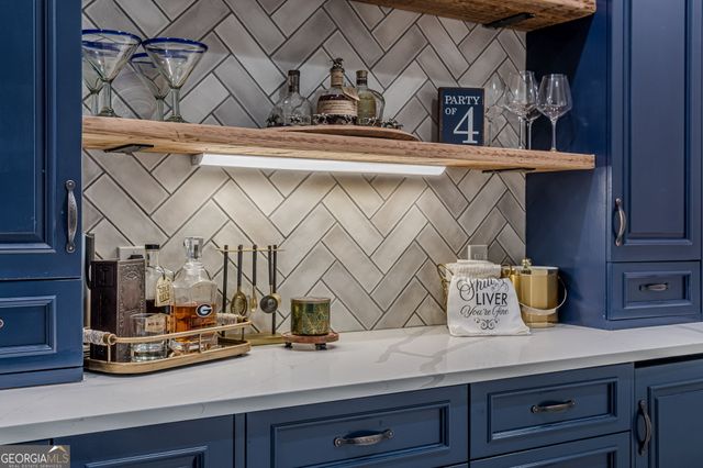 5752 PHILLIPS MILL Road, Douglasville, GA 30135