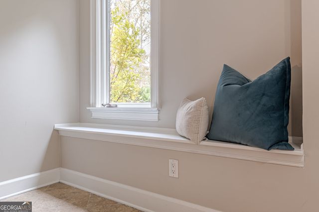 5752 PHILLIPS MILL Road, Douglasville, GA 30135