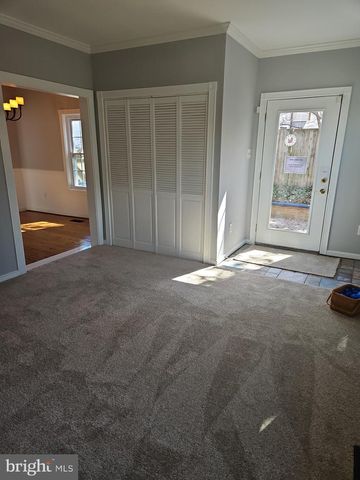 3814 ELBERT AVE, Alexandria, VA 22305