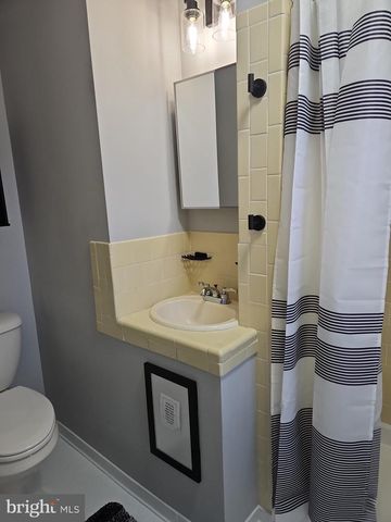 3814 ELBERT AVE, Alexandria, VA 22305