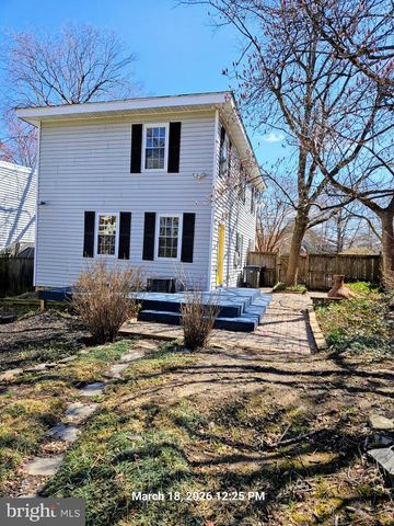 3814 ELBERT AVE, Alexandria, VA 22305