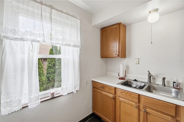 248 Castlewood Avenue, Dayton, OH 45405