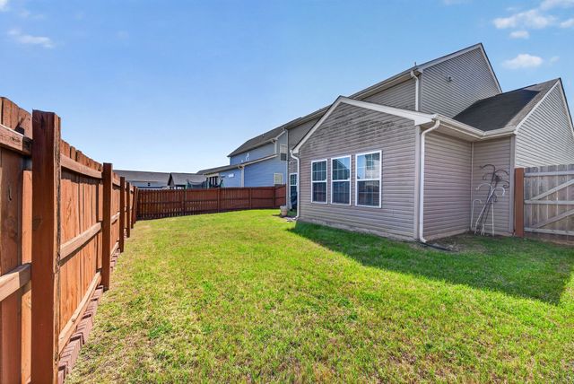 621 Betty Lou Dr, Madison, TN 37115